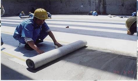 防水卷材厂家来告诉你，湿铺法防水卷材的正确施工方法__凤凰网