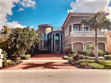 6716 Surfside Blvd Apollo Beach, FL, 33572 - Apartments for Rent | Zillow