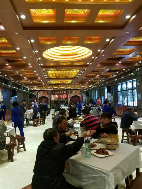 北京最火爆的10大排队餐厅出炉，等多久也要吃，数数你排过几家？