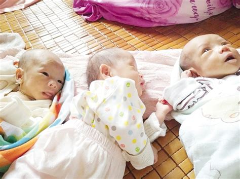 广东学习平台 | 云浮：39岁孕妇二胎生下三胞胎