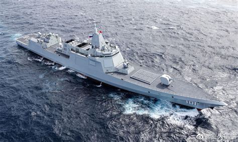 “刃海级巡洋舰”，055大驱北约代号公开，美专家：很恰当！