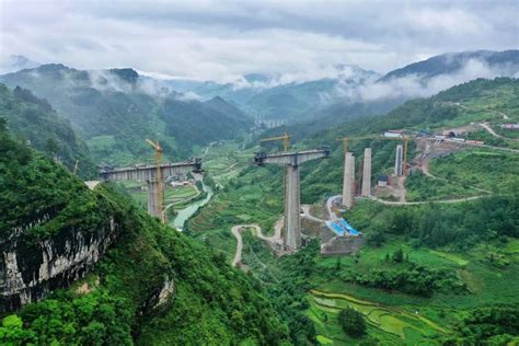 贵州最有福气的县城，人口30万，却拥有两座高铁站__凤凰网