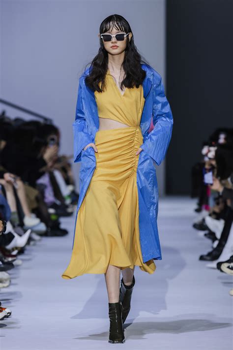 服装图片