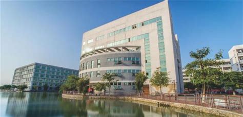 广州工商学院是几本怎么样？2023年学费标准和分数线是多少？