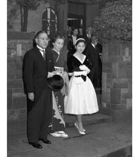 日本美智子皇后访问避难所 美智子皇后的特殊魅力-扬州生活业主论坛- 扬州房天下