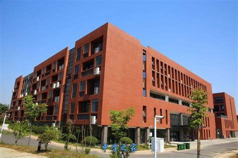 内江市科技开发学校宿舍条件及图片