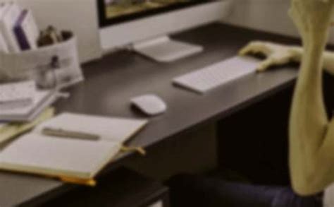 办公室工作手记（全三册）读懂领导、掌控关系、办事高手 办公室老江湖石头哥全新解读“心法”与“干法”，带你领略办公室的秘密，在这里，学会：与领导 ...
