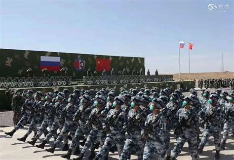 中俄军演：中方新装备列装部队不到十天就上阵_军事_凤凰网