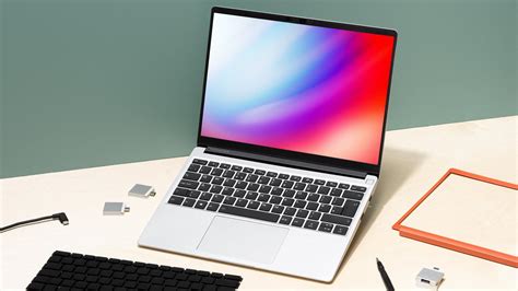最薄笔记本电脑排名（1kg以下轻薄笔记本推荐2022） - 小鸟之芯