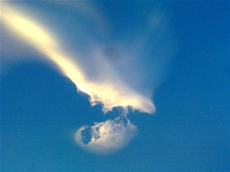 揭秘奇异云朵成因：荚状云通常由引力波形成(图)--科技--人民网