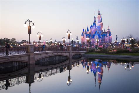 迪士尼乐园 欢迎进入童话世界_旅游频道_凤凰网