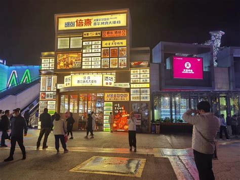为需求洛阳商场装修设计的朋友们分享陕西杨凌隆发城市广场装修设计效果图_天霸设计-站酷ZCOOL