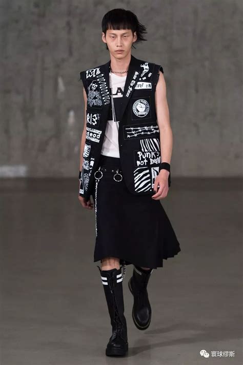 纯黑集合与朋克摇滚，99%IS 在东京时装周发布 2014 秋冬男装系列 | 理想生活实验室 - 为更理想的生活