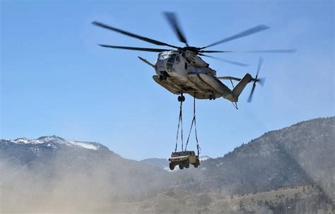 世界顶级空中利器，CH-53E超级种马直升机，美国最大的直升机！