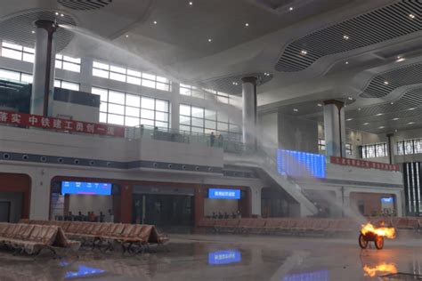 株洲火车站改扩建项目竣工投用 每小时最高可容纳5000余人同时候车 - 热点资讯 - 新湖南