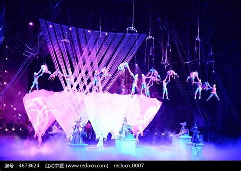 长隆国际马戏团空中飞人表演高清图片下载_红动中国