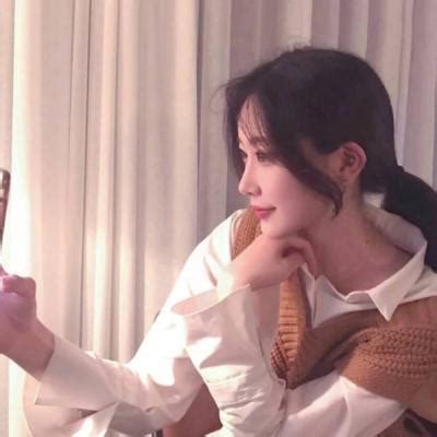 非主流超拽美女头像