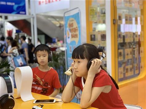 懒人听书“有声图书馆”升级亮相深圳文博会 有声阅读覆盖生活每一面 - 中国第一时间