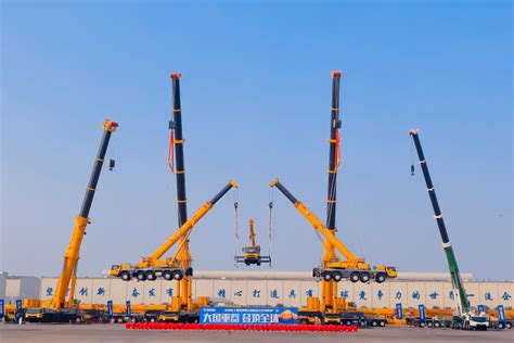 世界最强大最高履带式起重机，可吊起3000吨重物，主臂长248米！_利勃海尔LR