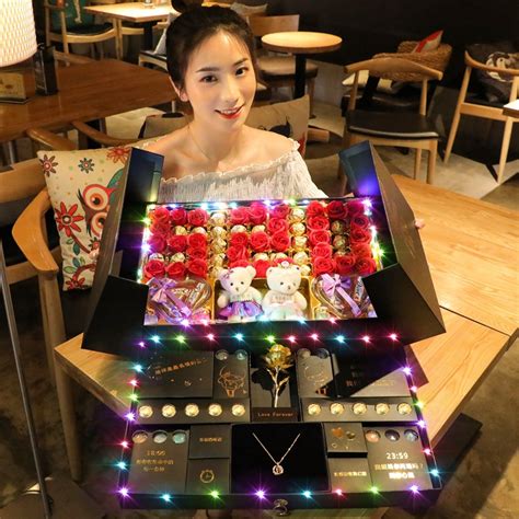 厂家520情人节礼物玫瑰花香皂花礼盒送女生惊喜新奇创意实用生日-阿里巴巴