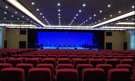 舞台幕布如何布置的一些建议-重庆恒泰舞台设备有限公司