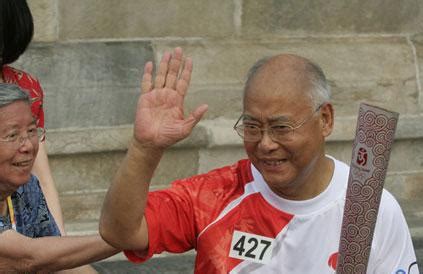 汇思想 _ 中国奥委会名誉主席何振梁在北京去世
