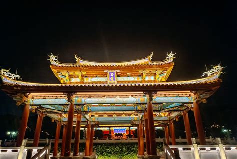 福建最大的文庙在漳州长泰，夜景璀璨夺目，白天黑夜各有不同美景|文庙|长泰|孔子_新浪新闻
