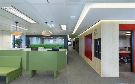 谷歌(google)办公室装修设计轻松惬意氛围十足_宏伟建设工程股份有限公司