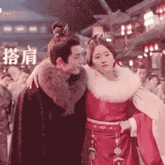 《星汉灿烂》吴磊公主抱赵露思 甜笑对视眼神拉丝_娱乐频道_中华网