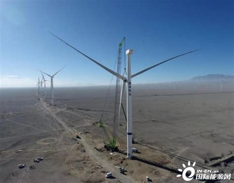 茫崖50兆瓦风电项目风机全部吊装完-国际风力发电网