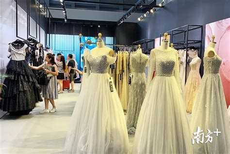 这个国际展会上，潮州9家婚纱晚礼服企业集体亮相，形成潮州精品展区_南方plus_南方+