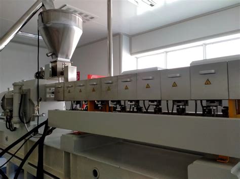 广东深圳自动加料立式注塑机 自动烘料立式注塑机中扬提供-阿里巴巴