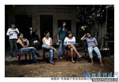 台湾情侣赴柬埔寨打工被卖了 家属花200万赎回_凤凰网视频_凤凰网