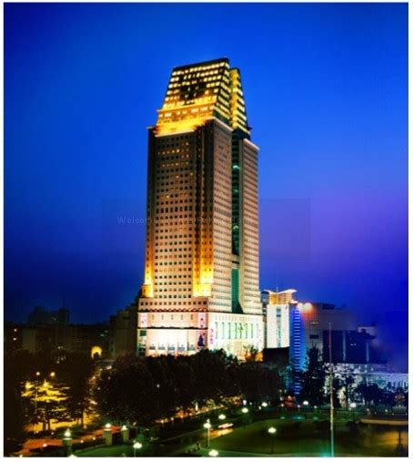 郑州·裕达国贸中心大厦 - 华中区域 - 案例展示 - 广东万合建筑工程有限公司