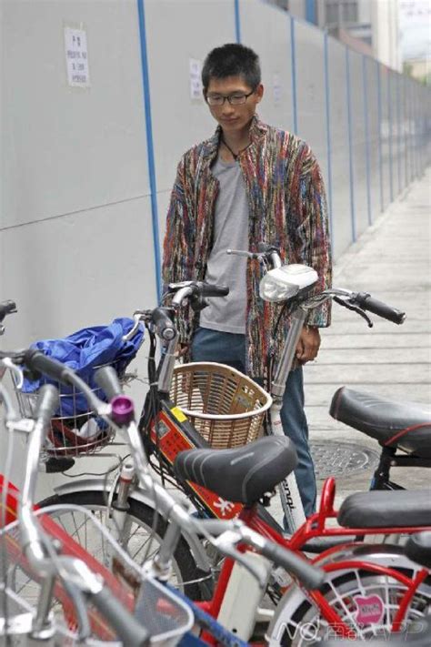 小伙骑行游全国到深圳自行车被偷后找到 骑行路线图曝光-闽南网