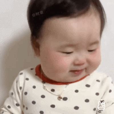 温温子图片