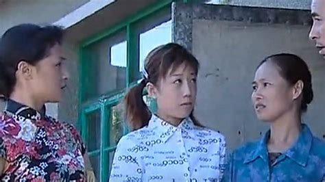 《乡村爱情9（上）》第6集04：刘能媳妇涂口红，居然掀起农村潮流