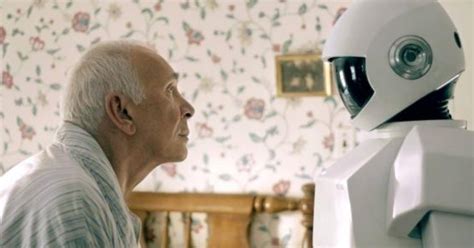 老年人有了新“老伴”养老机器人亮相“互联网之光”_中国机器人网