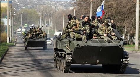 俄罗斯摧毁乌克兰大型军工厂，打乱乌军反攻的节奏|乌克兰|武器|俄军_新浪新闻