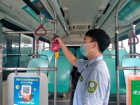 开学季，安阳定制公交助力学生返校 - 河南省公交协会