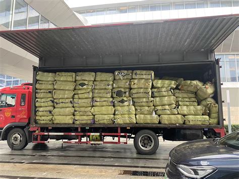 中国新一批紧急粮食援助运抵斯里兰卡__财经头条