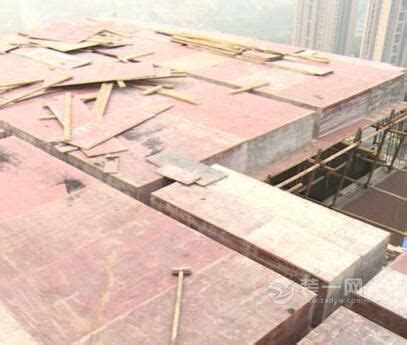 重庆小区顶楼违建1100平米 装修材料堆积将被强拆 - 本地资讯 - 装一网