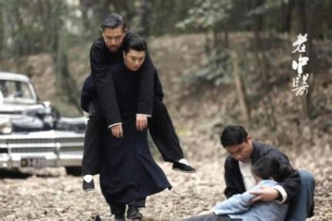 陈宝国儿子陈月末近照，当演员曾遭父亲反对，如今33岁还未走红