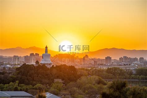 北京夕阳西山景山旅行摄影图配图高清摄影大图-千库网