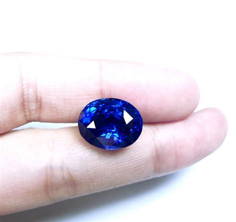 各类蓝宝石名称,蓝宝石的矿物学名称,蓝宝石原石_大山谷图库