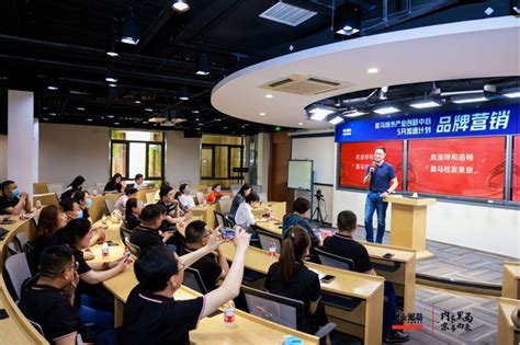 呼和浩特开展“丁香扎根计划” 促进大学生就业创业 - 周到上海