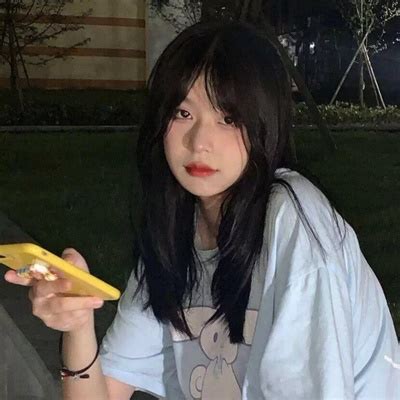 长发非主流美女头像唯美