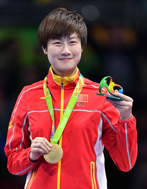 图文：乒乓球亚洲杯小组赛 丁宁正手击球-搜狐体育