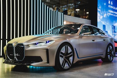 2025年a宝马x6：当宝赛道基因遇上公路野心  第2张