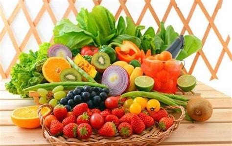 新鲜水果和蔬菜的集合图片-包图网企业站